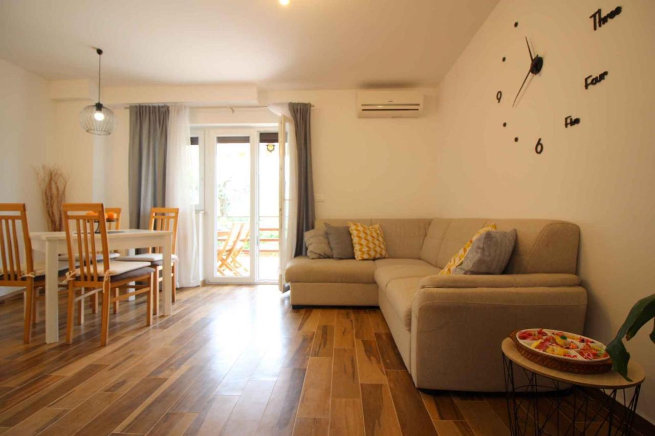 Apartments In Porec/Istrien 9923 المظهر الخارجي الصورة